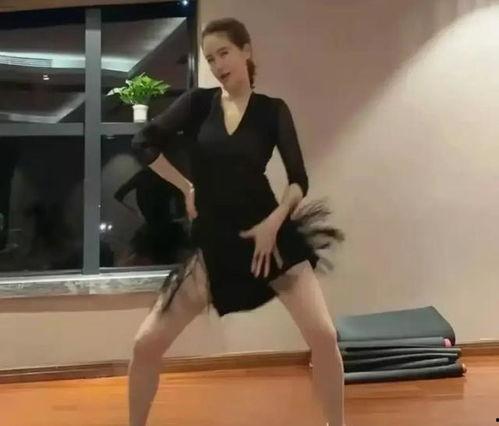 完全着装在线视频,跟随完全着装视频，打造个人风格